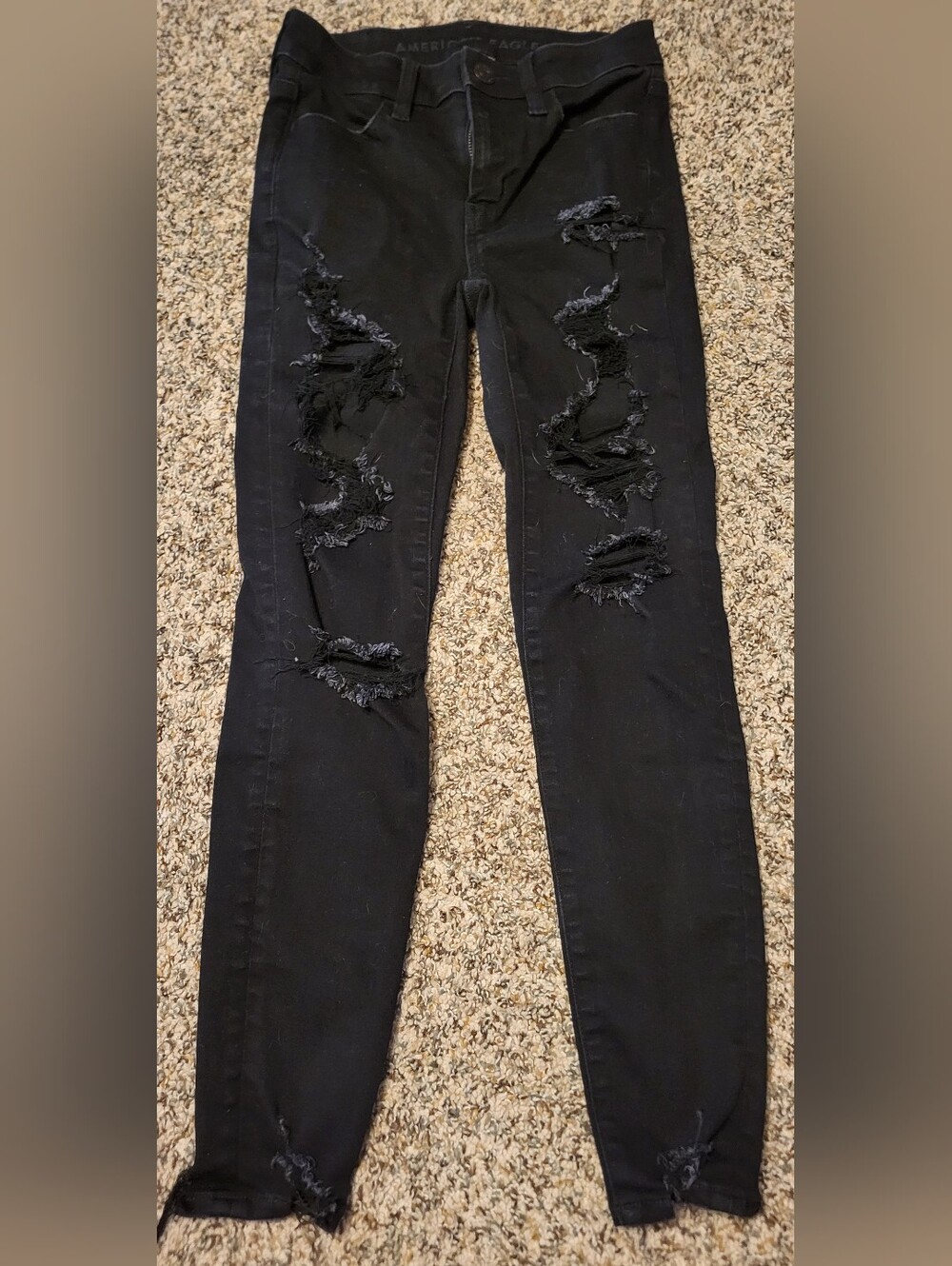 American Eagle Outfitters Black Distressed Skinny Jeans